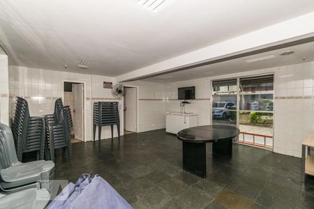 Apartamento à venda com 60m², 2 quartos e 1 vagaÁrea comum - Salão de festas