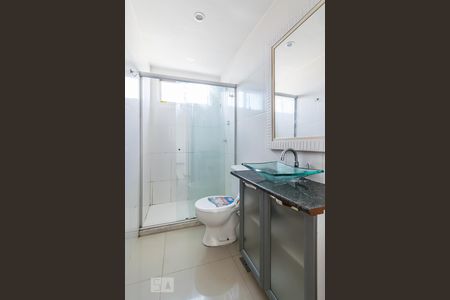 Apartamento à venda com 60m², 2 quartos e 1 vagaBanheiro - Box de vidro