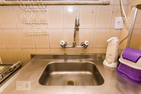 Cozinha de kitnet/studio para alugar com 1 quarto, 35m² em Centro, Rio de Janeiro