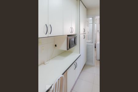 Apartamento para alugar com 127m², 3 quartos e 3 vagasCozinha 