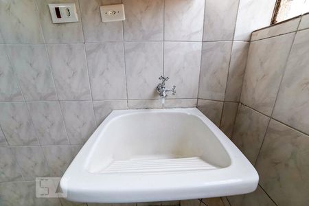 Casa para alugar com 80m², 3 quartos e sem vagaÁrea de Serviço