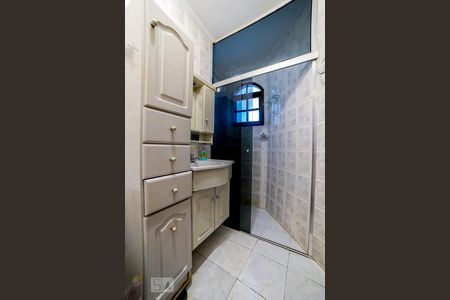 Casa para alugar com 80m², 3 quartos e sem vagaBanheiro