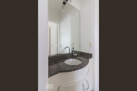 Banheiro de apartamento para alugar com 1 quarto, 68m² em Santana, São Paulo