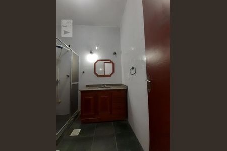 Apartamento para alugar com 80m², 2 quartos e 1 vagaBanheiro da suíte