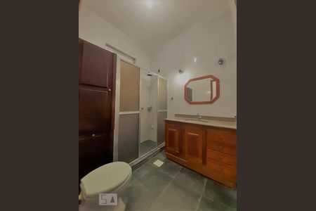 Apartamento para alugar com 80m², 2 quartos e 1 vagaBanheiro da suíte