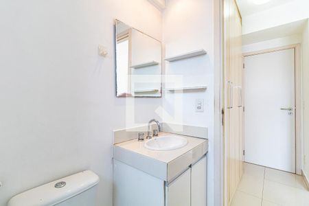 Apartamento à venda com 82m², 2 quartos e 1 vagaSuite 02 - Banheiro
