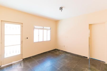 Sala de casa à venda com 1 quarto, 60m² em Jardim das Camélias, São Paulo