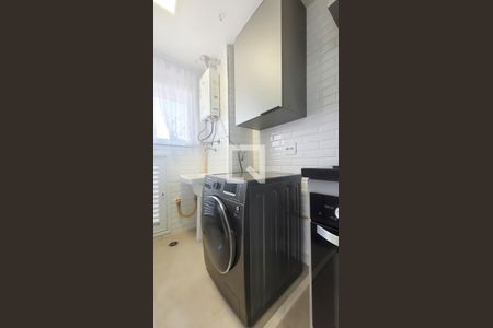 Apartamento à venda com 76m², 3 quartos e 2 vagas Apartamento à venda com 76m², 3 quartos e 2 vagasÁrea de Serviço