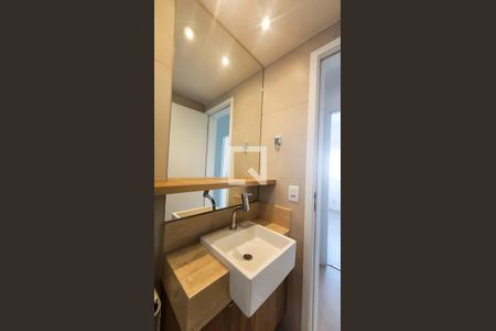 Apartamento à venda com 76m², 3 quartos e 2 vagas Apartamento à venda com 76m², 3 quartos e 2 vagasBanheiro