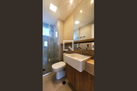 Apartamento à venda com 76m², 3 quartos e 2 vagas Apartamento à venda com 76m², 3 quartos e 2 vagasBanheiro