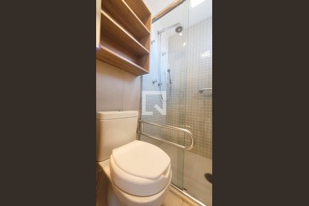 Apartamento à venda com 76m², 3 quartos e 2 vagas Apartamento à venda com 76m², 3 quartos e 2 vagasSuíte