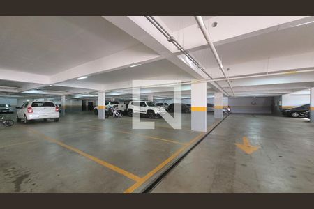 Apartamento à venda com 76m², 3 quartos e 2 vagas Apartamento à venda com 76m², 3 quartos e 2 vagasÁrea comum