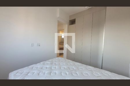 Apartamento à venda com 76m², 3 quartos e 2 vagas Apartamento à venda com 76m², 3 quartos e 2 vagasSuíte