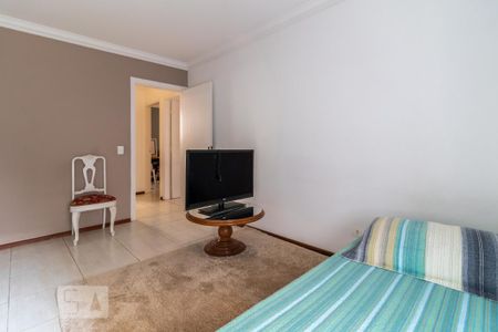 Suíte 1 de casa de condomínio à venda com 4 quartos, 340m² em Alphaville, Santana de Parnaíba