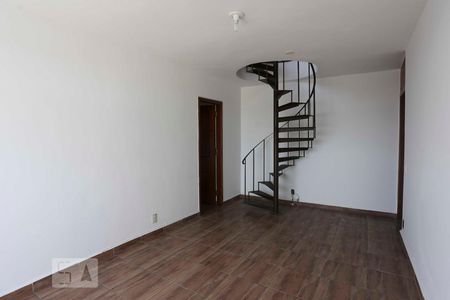 Sala de apartamento à venda com 2 quartos, 110m² em Centro, Niterói