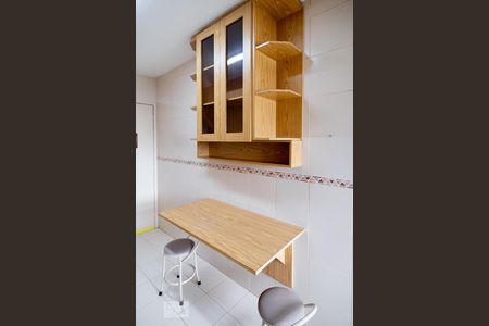 Apartamento à venda com 90m², 2 quartos e 1 vagaCozinha