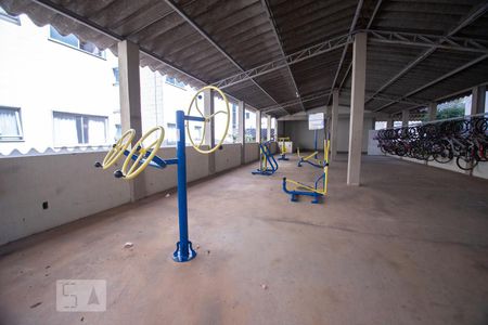 Apartamento para alugar com 65m², 2 quartos e 1 vagaAcademia