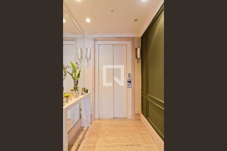 Apartamento à venda com 186m², 3 quartos e 3 vagasHall de entrada