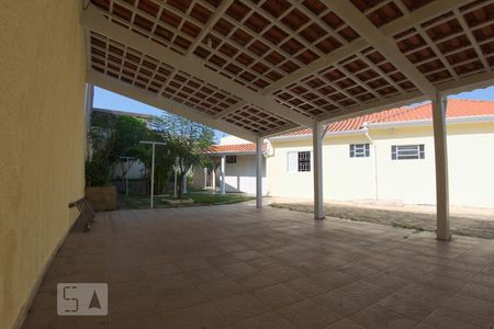 Casa à venda com 250m², 4 quartos e 5 vagasGaragem