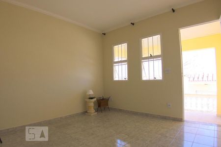 Sala 1 de casa à venda com 4 quartos, 250m² em Vila São Paulo, Jundiaí