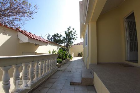 Casa à venda com 250m², 4 quartos e 5 vagasÁrea Externa