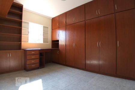 Suíte de casa para alugar com 4 quartos, 250m² em Vila São Paulo, Jundiaí