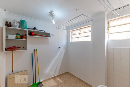 Apartamento à venda com 104m², 2 quartos e sem vagaÁrea de serviço