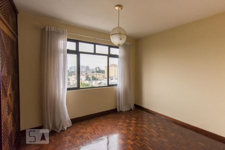 Sala de apartamento para alugar com 2 quartos, 124m² em Centro, Curitiba