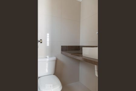Apartamento para alugar com 97m², 4 quartos e 2 vagas Apartamento para alugar com 97m², 4 quartos e 2 vagasBanheiro da Suíte