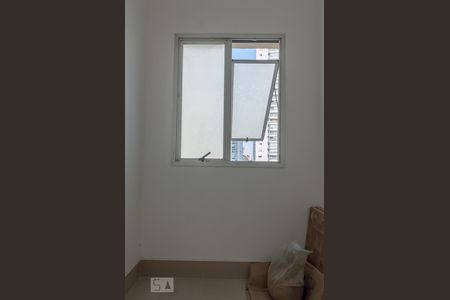 Apartamento para alugar com 97m², 4 quartos e 2 vagas Apartamento para alugar com 97m², 4 quartos e 2 vagasQuarto de Serviço