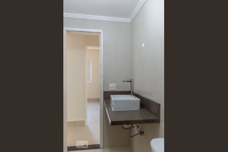 Apartamento para alugar com 97m², 4 quartos e 2 vagas Apartamento para alugar com 97m², 4 quartos e 2 vagasBanheiro