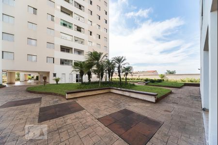 Apartamento para alugar com 97m², 4 quartos e 2 vagas Apartamento para alugar com 97m², 4 quartos e 2 vagasÁrea Comum