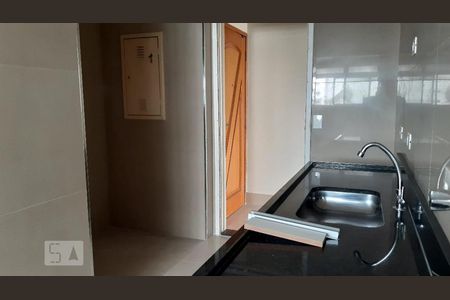Apartamento para alugar com 97m², 4 quartos e 2 vagas Apartamento para alugar com 97m², 4 quartos e 2 vagasCozinha
