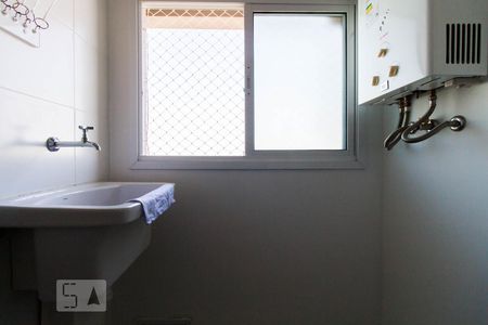 Apartamento para alugar com 61m², 2 quartos e 1 vagaÁrea de Serviço