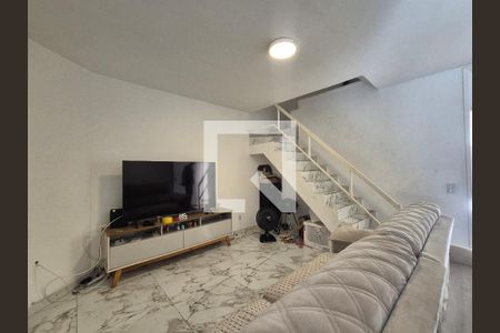 Sala de casa de condomínio à venda com 4 quartos, 196m² em Recreio dos Bandeirantes, Rio de Janeiro