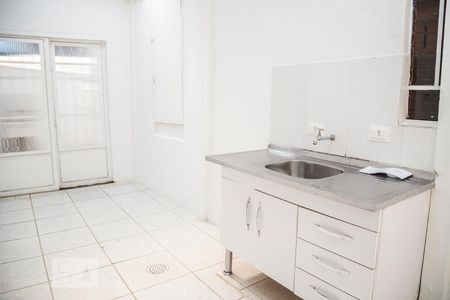 Casa para alugar com 50m², 2 quartos e 1 vagaCozinha