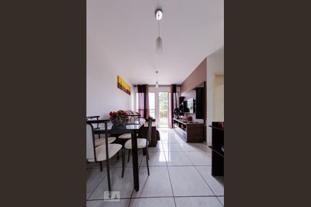 Apartamento para alugar com 2 quartos, 55m² em João Pinheiro, Belo Horizonte