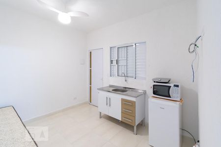 Studio de kitnet/studio para alugar com 1 quarto, 17m² em Jardim Internacional, São Paulo