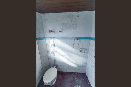 Casa à venda com 50m², 2 quartos e sem vaga Casa à venda com 50m², 2 quartos e sem vagaBanheiro