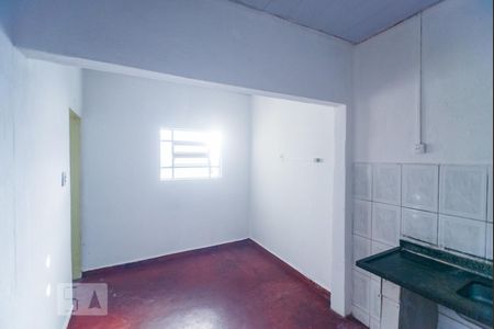 Cozinha de casa à venda com 2 quartos, 50m² em Vila Santa Isabel, São Paulo