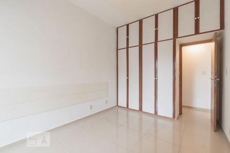 Apartamento à venda com 85m², 2 quartos e sem vagaQuarto 2