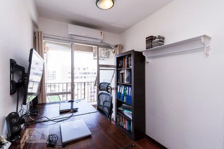 Quarto 1 de apartamento à venda com 2 quartos, 113m² em Botafogo, Rio de Janeiro