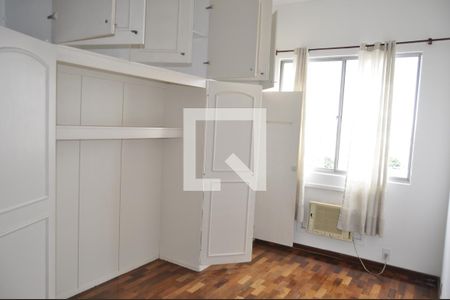 Quarto 1 de apartamento para alugar com 2 quartos, 80m² em Méier, Rio de Janeiro