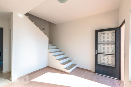 Sala de casa para alugar com 2 quartos, 55m² em Vila Nova, Campinas