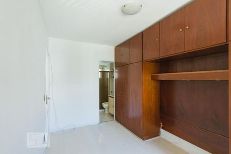 Apartamento para alugar com 82m², 3 quartos e 1 vaga Apartamento para alugar com 82m², 3 quartos e 1 vagaSuíte