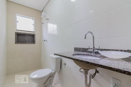 Banheiro de casa para alugar com 3 quartos, 113m² em Vila Alice, Santo André