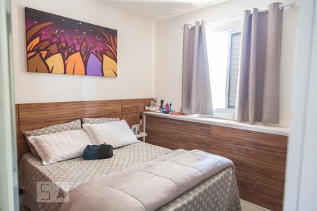 Suíte de apartamento para alugar com 2 quartos, 56m² em Vila Ema, São Paulo