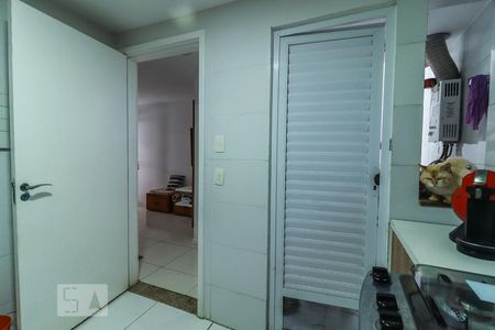 Casa de condomínio à venda com 100m², 3 quartos e 1 vagaCozinha