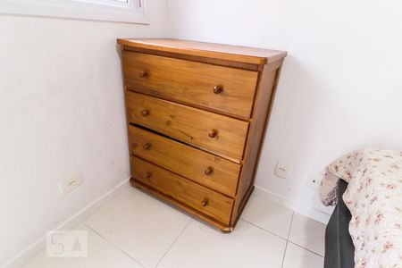 Casa de condomínio à venda com 100m², 3 quartos e 1 vagaQuarto 2