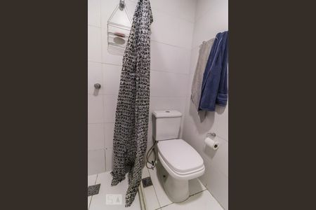 Casa de condomínio à venda com 100m², 3 quartos e 1 vagaBanheiro